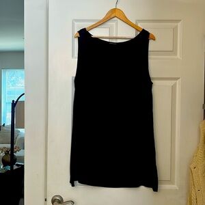 Black Sleeveless Top